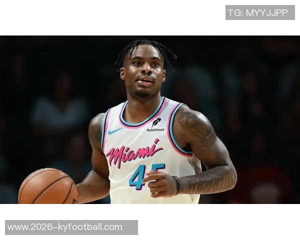 米切尔半场表现亮眼5中3贡献7分1板2助2断展现潜力