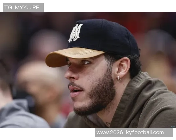 朗佐鲍尔在骑士训练营表现突出展现融入球队的潜力与决心 朗佐鲍尔在骑士训练营表现突出展现融入球队的潜力与决心