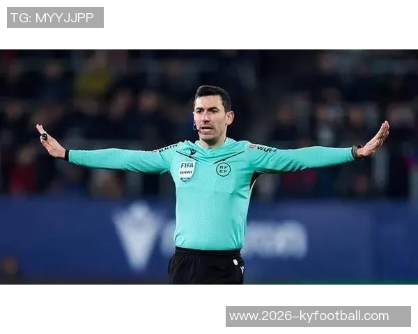 西甲引入VAR后首次开场12分钟内两次更改主裁判罚引发热议