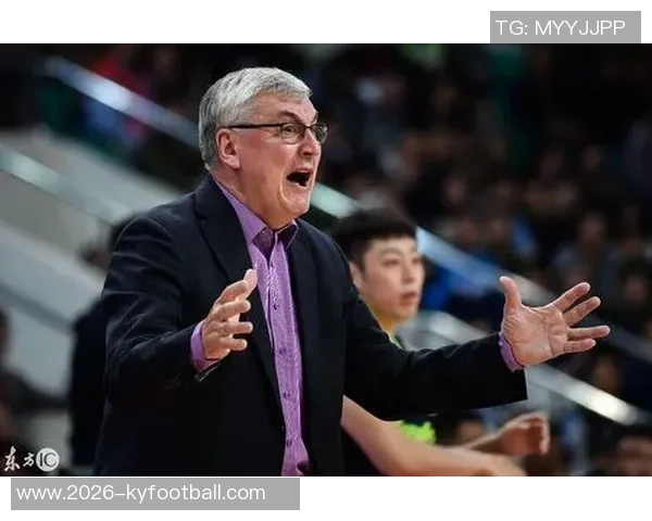 乌多吉谈维卡里奥执教前景强调成功依赖球队自身努力与球迷支持